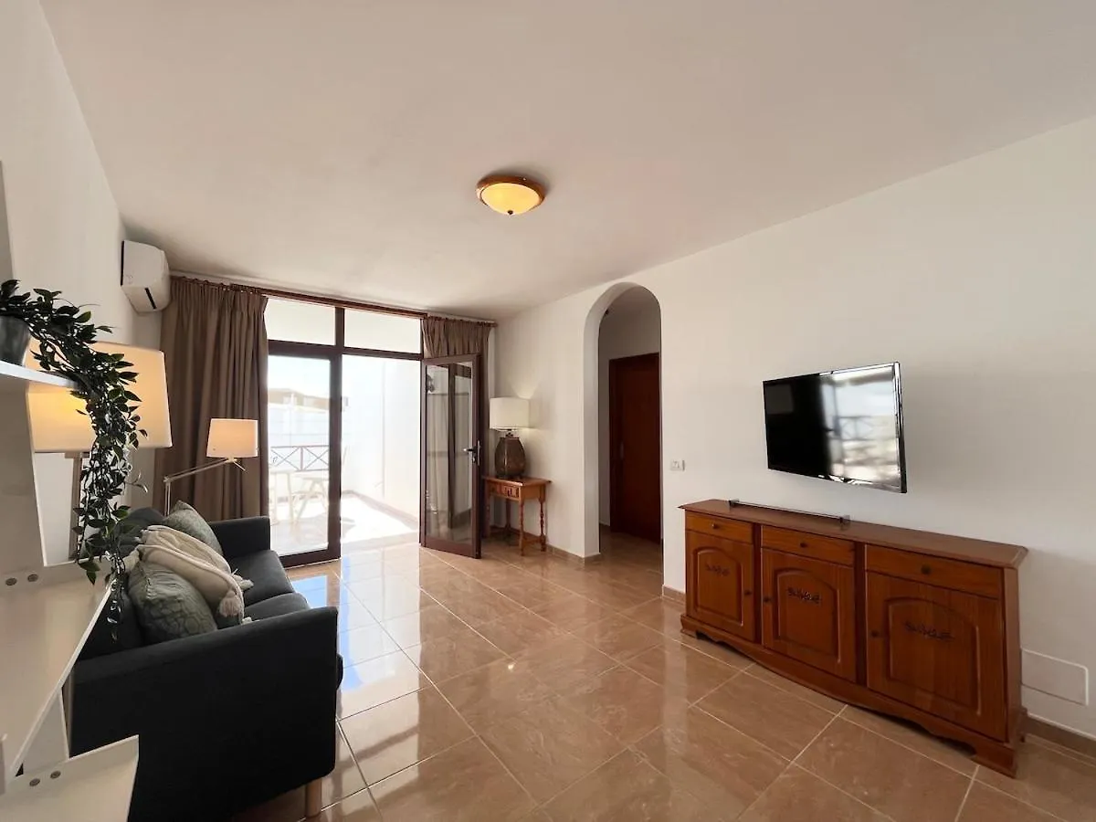 Casa Alpine - 2 Bedroom Apartment With Large Terrace Tias 0*,  Spain