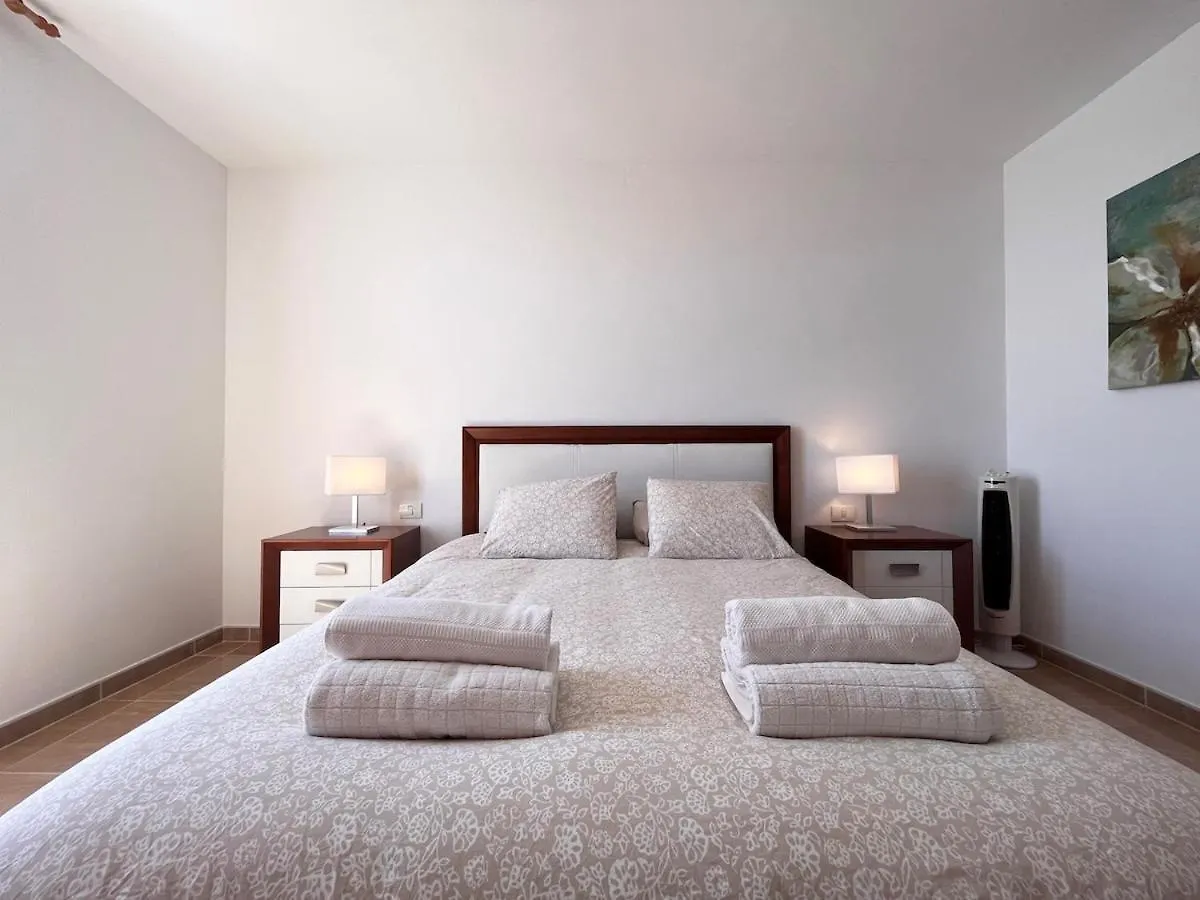 Casa Alpine - 2 Bedroom Apartment With Large Terrace Tias Spain
